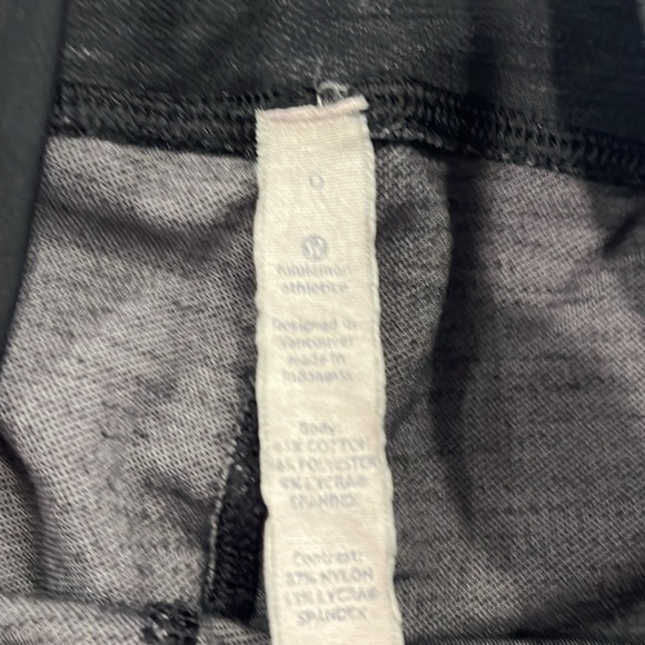 Lululemon leggings - Picture 4 of 6